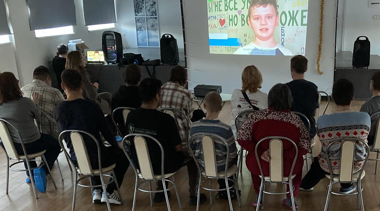 ПЕРВАЯ ДИСКОТЕКА И ПЕРВЫЙ ВЫПУСК РЕПОРТАЖА В НОВОМ ГОДУ