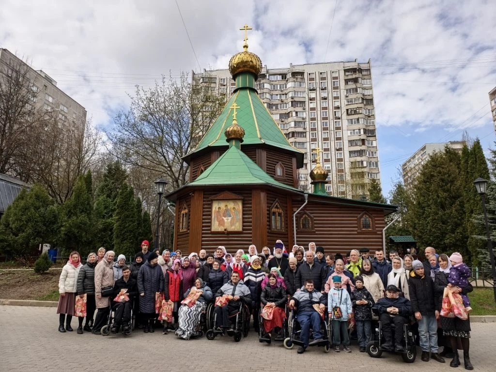 МОСКОВСКИЕ ХРАМЫ ПРИГЛАШАЮТ