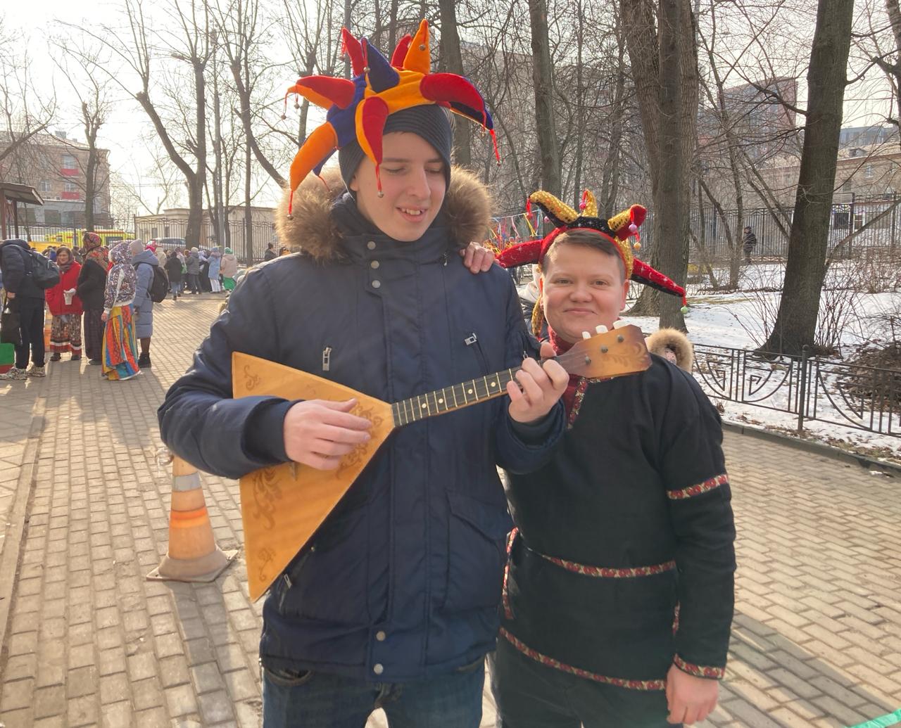 МАСЛЕНИЧНЫЕ ГУЛЯНЬЯ