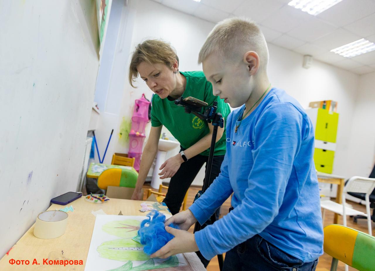 КРАСИВЫЙ, СОВРЕМЕННЫЙ, ДОБРЫЙ