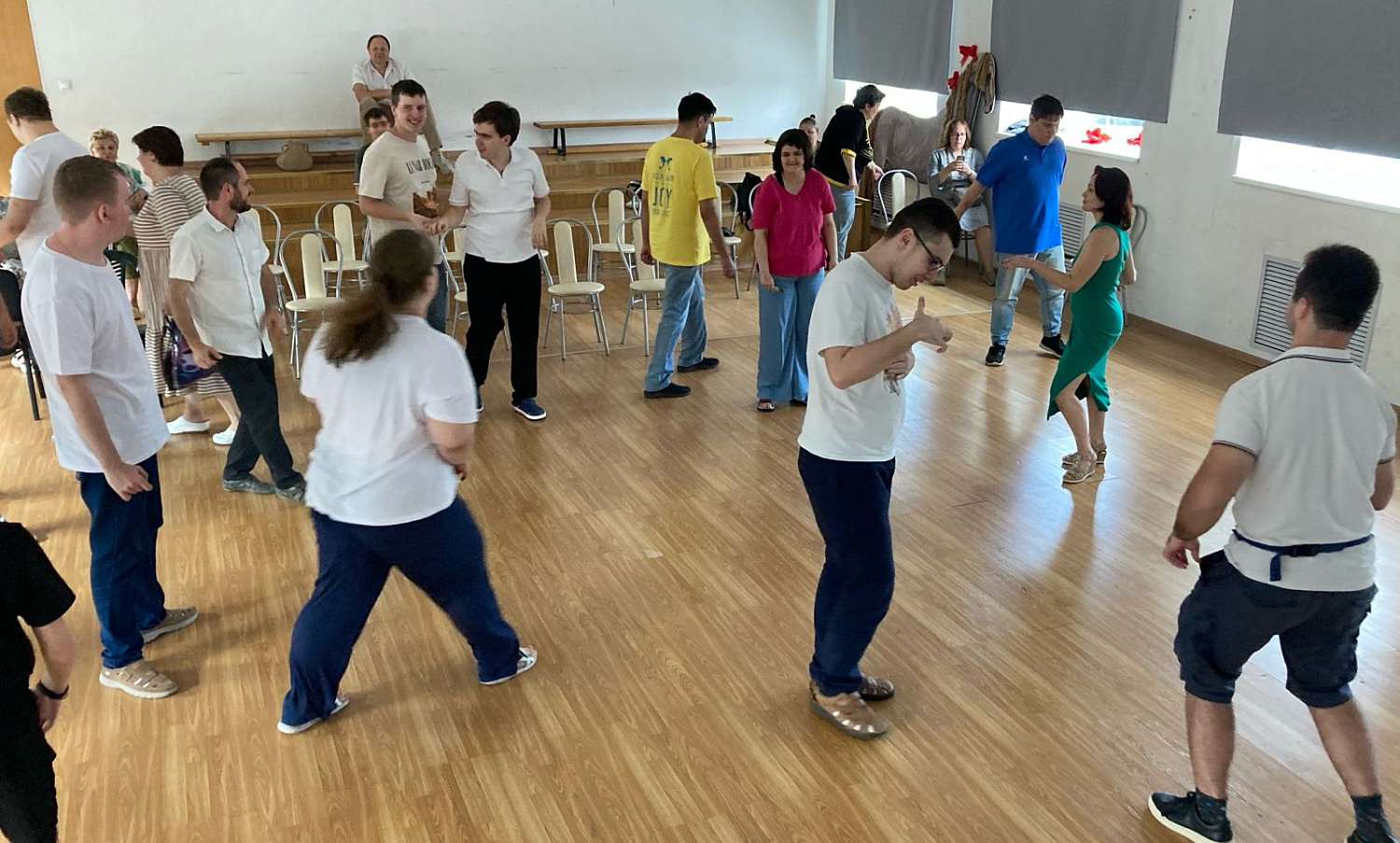 МАЙСКИЕ НОВОСТИ И ДИСКОТЕКА